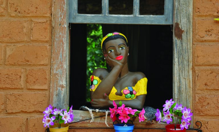 Sweetheart or Flirting Dolls, the Young Women Stood by the Window