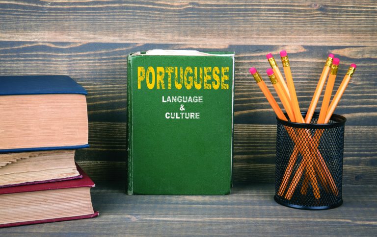 As cinco maiores razões pelas quais as escolas americanas devem dar mais aulas de portugues