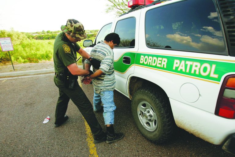 Juiz Federal Bloqueia Regra Que Permite A Expulsão De Imigrantes Na Fronteira