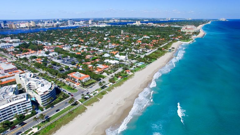 Palm Beach Está Se Tornando “The Wall Street South”