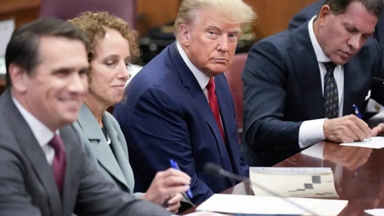 Donald Trump Se Declara Inocente De 34 Acusações Criminais