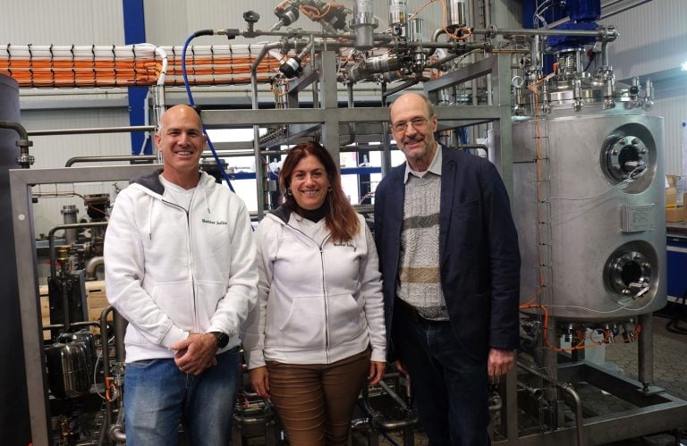 Better Juice Technology Reduces Sugar Loads in Berry Fruit Juices