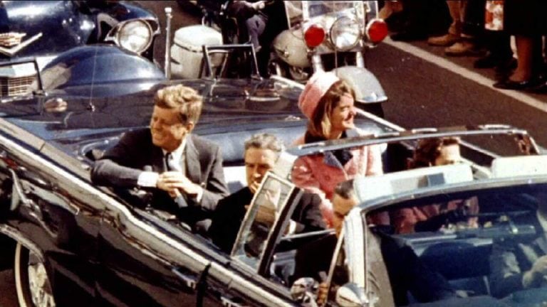 60 Anos Depois, O Assassinato De JFK Permanece Um Mistério