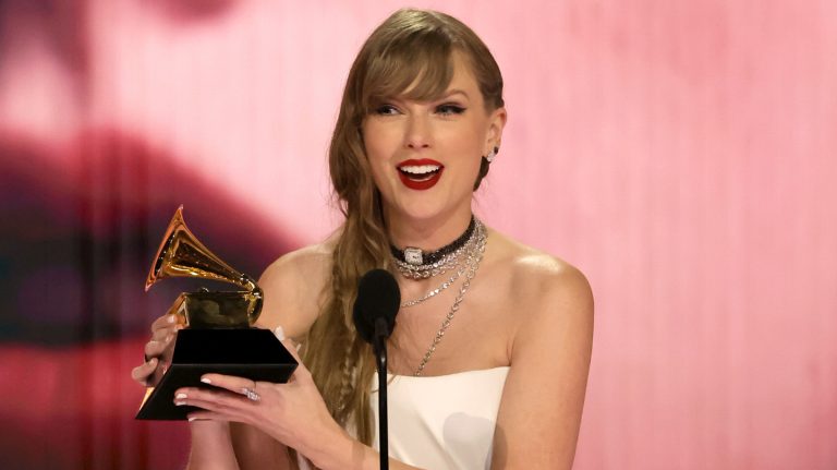 Taylor Swift Faz História No Grammy