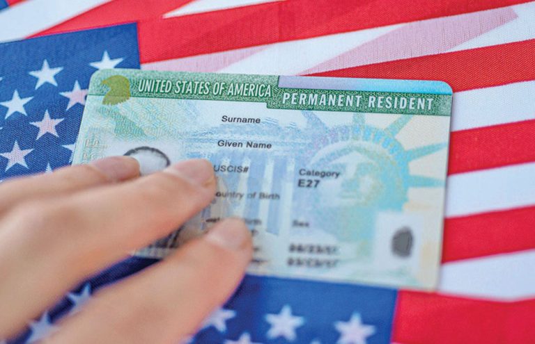 Taxa De Aprovação Do Green Card Atinge Mínimos Recordes