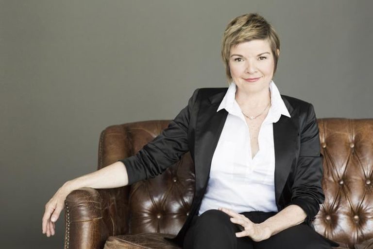 Vocalist Karrin Allyson Revisits a Favorite Musical Destination with “A Kiss for Brazil”