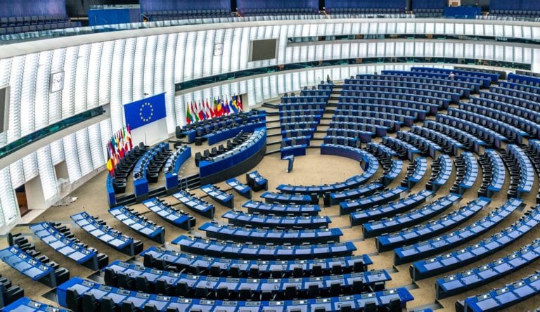 Eleições Na Europa Move Continente Para A Direita