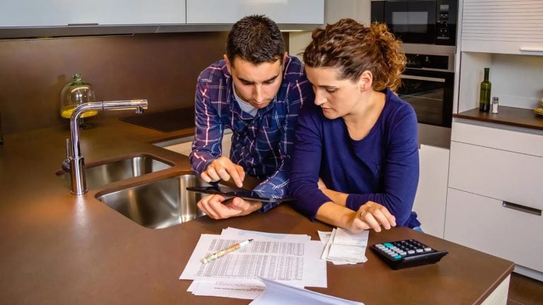 Como Os Americanos Estão Se Sentindo Financeiramente?