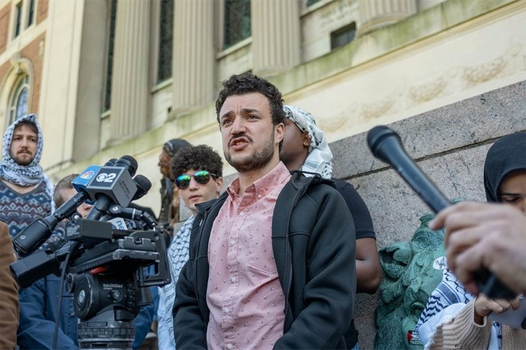 Governo Trump Prende E Ameaça Deportar Estudante Que Liderou Protestos Contra Guerra em Gaza