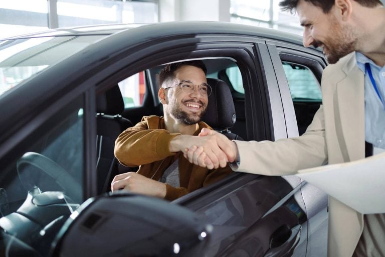 Preços Dos Carros Vão Aumentar Nos EUA Por Causa Das Tarifas De Trump