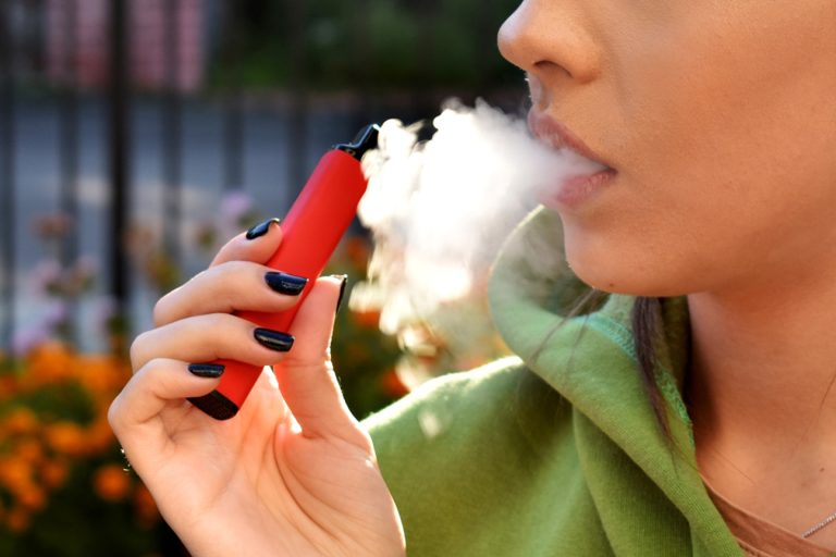 ALERT: E-cigarettes Are Becoming Very Popular Among Brazilian Teens