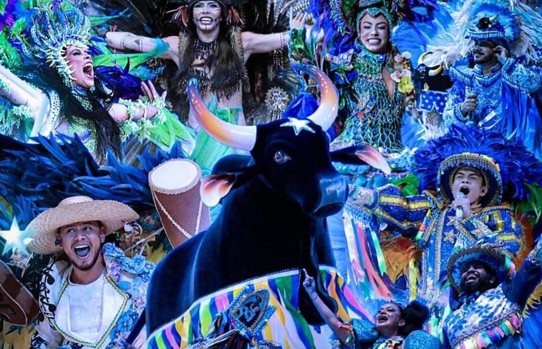 Boi Caprichoso vence o Festival de Parintins por menos de um ponto