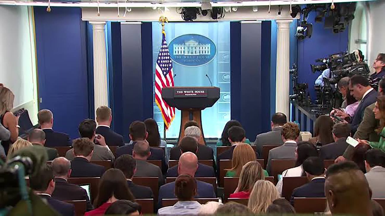 What Does A White House Press Secretary Do?